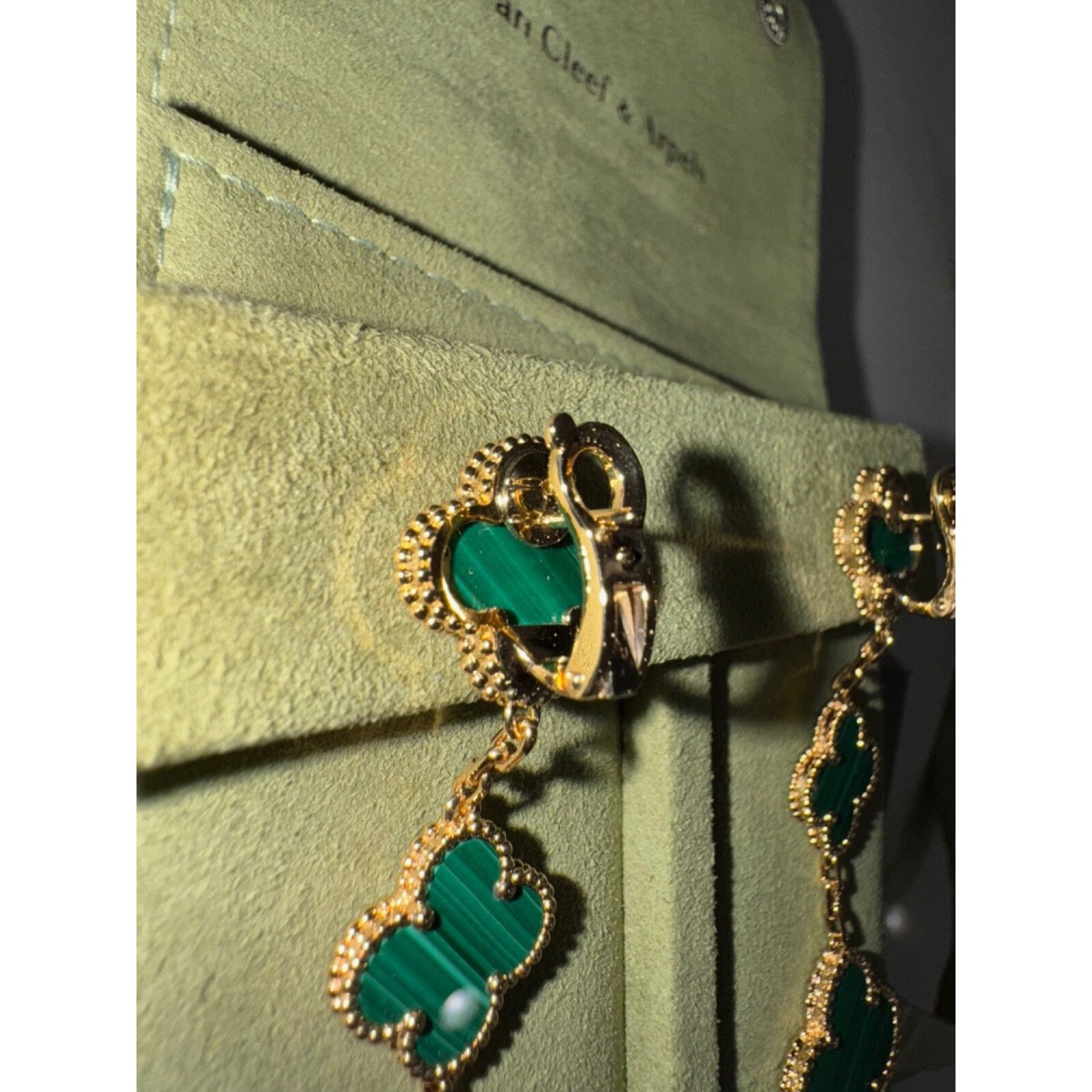 Van Cleef & Arpels Van Cleef Alhambra Earrings 3 Motifs Malachite Green Gold Size ONE SIZE - 18 Thumbnail