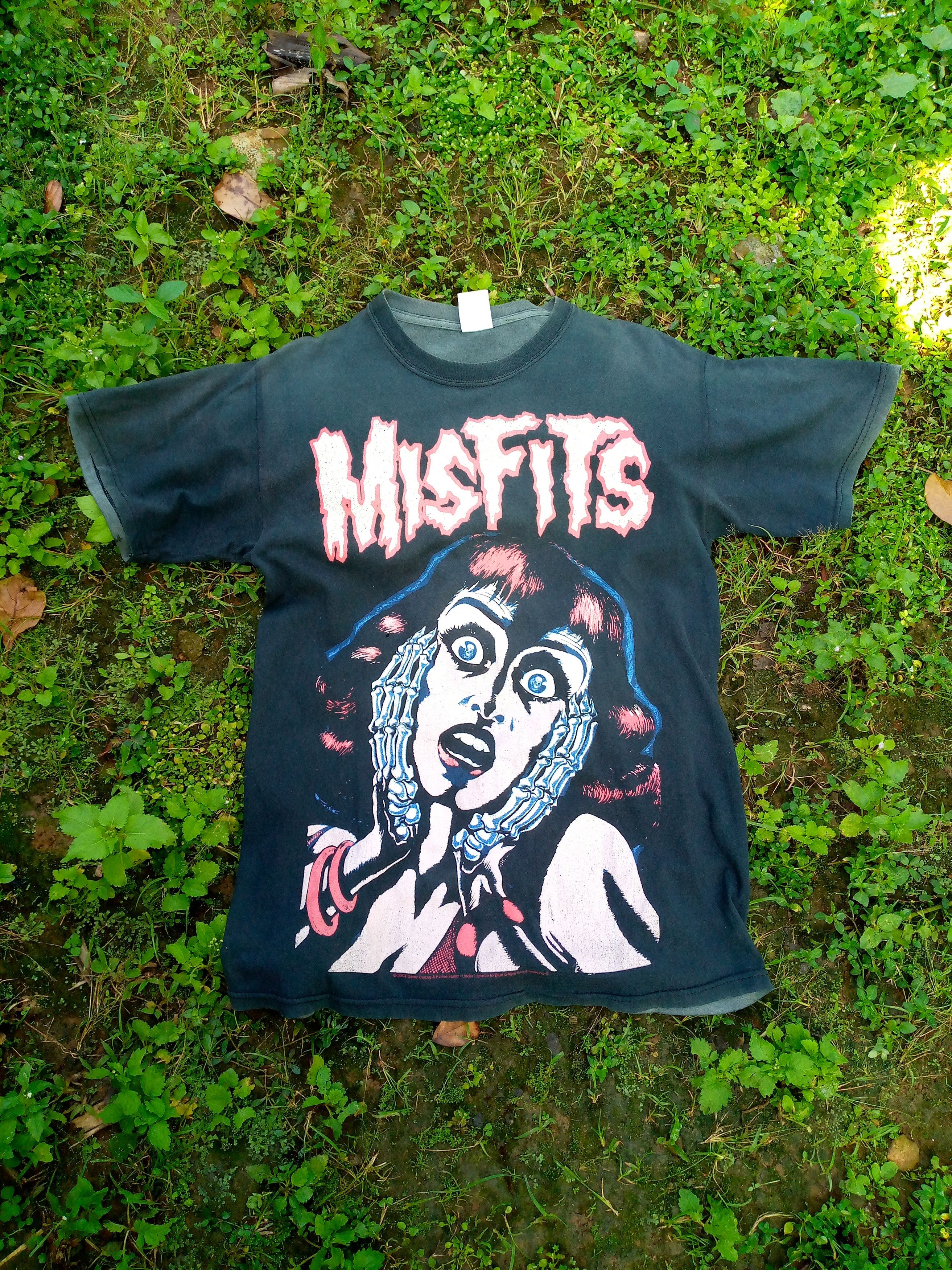 Misfits Vtg Band Tees Misfits (Glenn Danzig - Evilive Music) Size US M / EU 48-50 / 2 - 1 Thumbnail