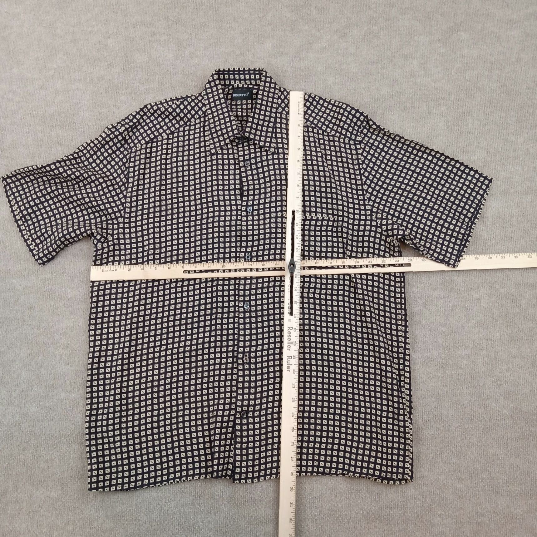 Vintage Riscatto Mens Shirt Large Black White Short Sleeve Button Up Pocket Casual Mens Regular, Button-Down Collar, Geometric Pattern, All Seasons, Workwear Size US L / EU 52-54 / 3 - 2 Thumbnail
