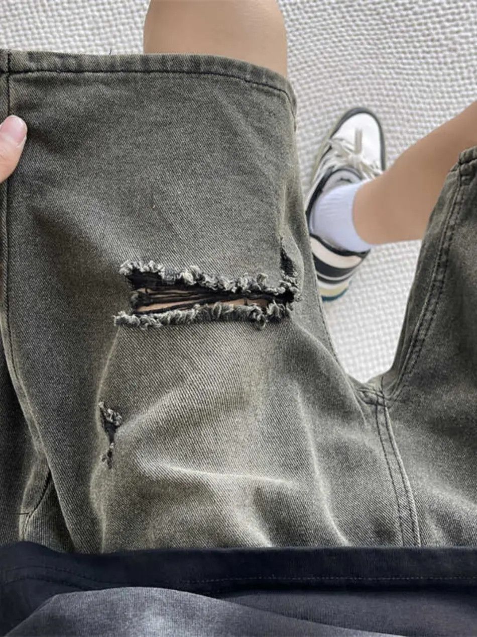 Japanese Brand Retro versatile casual loose hole denim shorts Size US 32 / EU 48 - 4 Thumbnail
