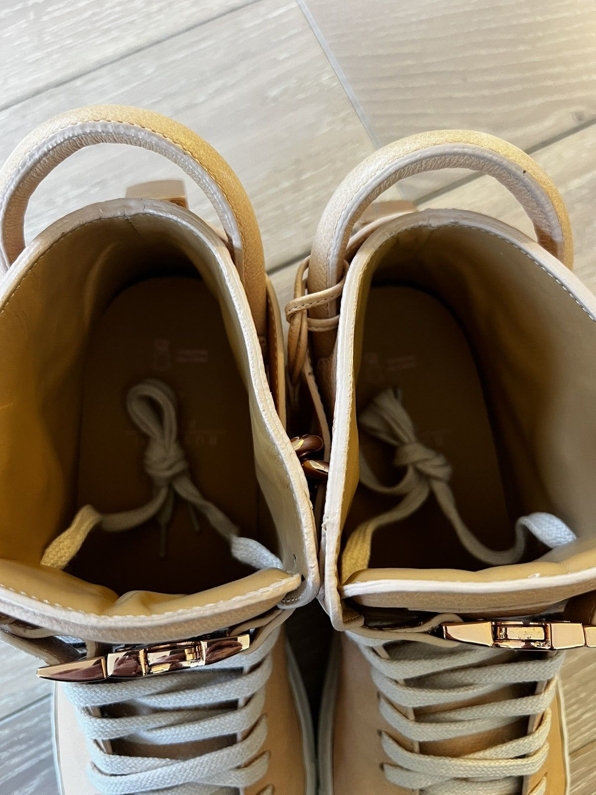 Buscemi × Ronnie Fieg Ronnie fieg x buscemi 100m vegan Size US 8 / EU 41 - 6 Thumbnail