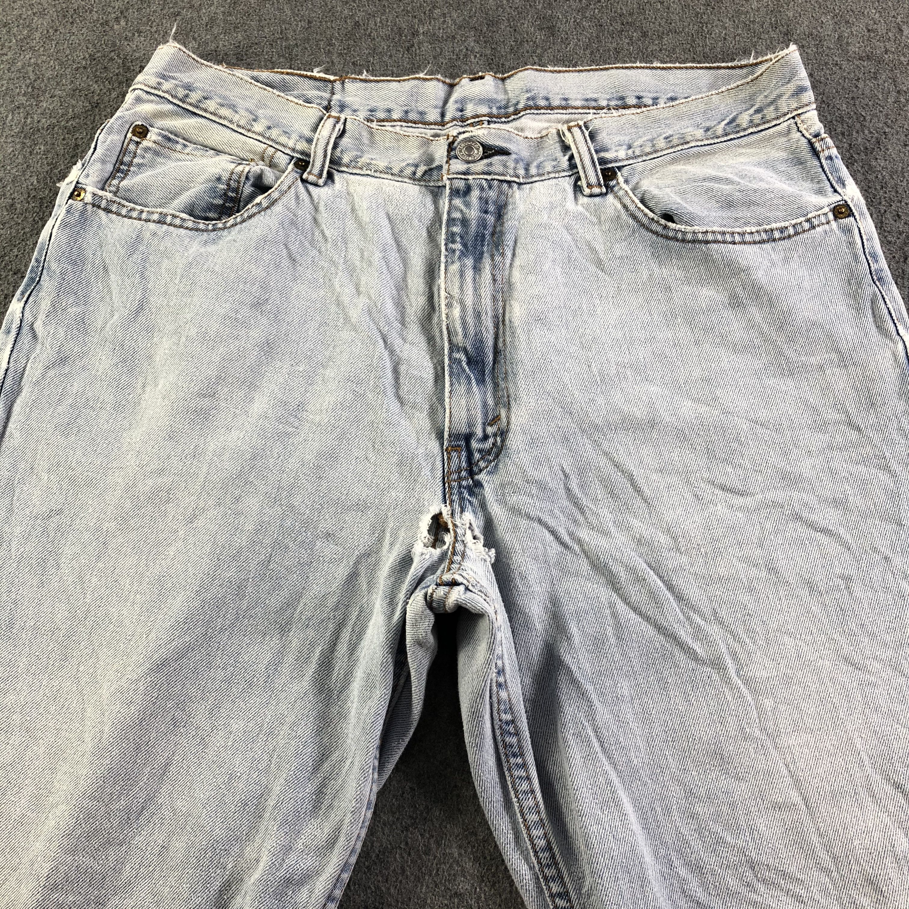 Levi's Vintage Light Wash Levis 550 Jeans-J3708 Size US 36 / EU 52 - 3 Thumbnail