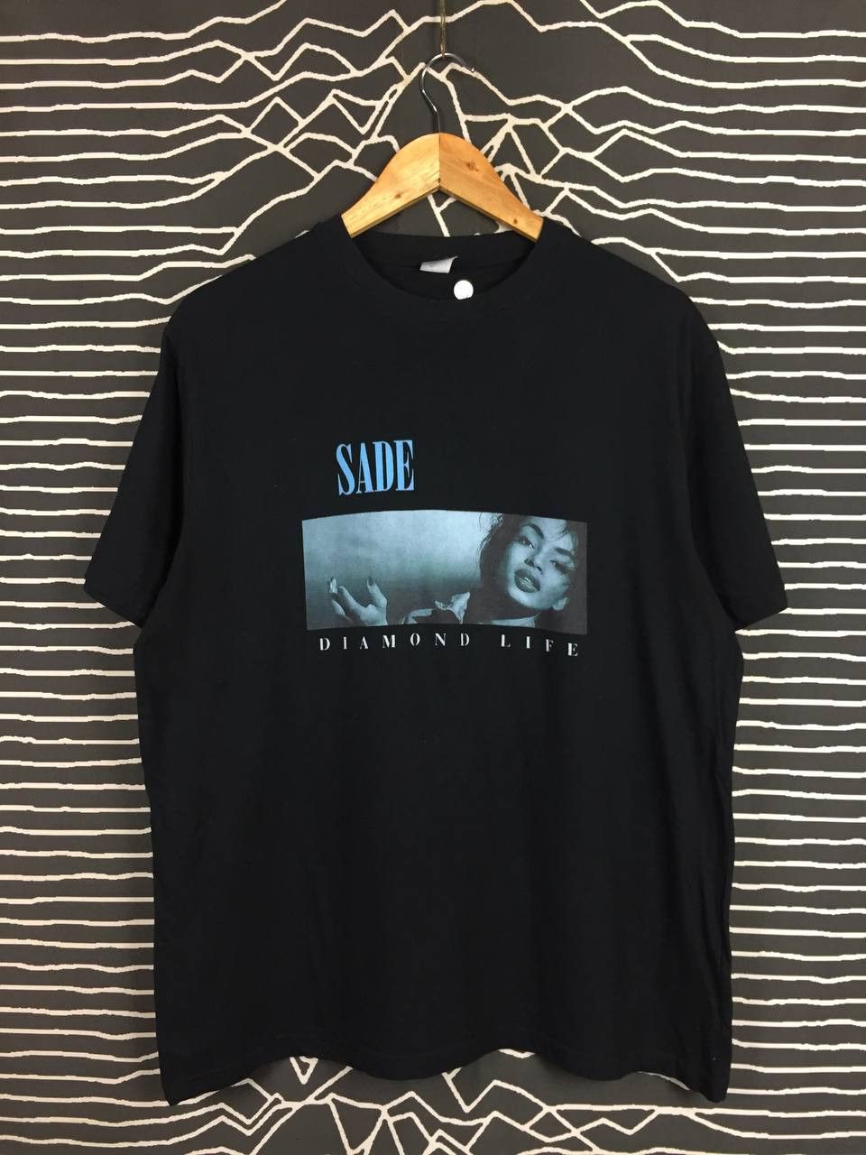 Band Tees Sade Diamond Live Album Cover Tee Size US XL / EU 56 / 4 - 1 Thumbnail