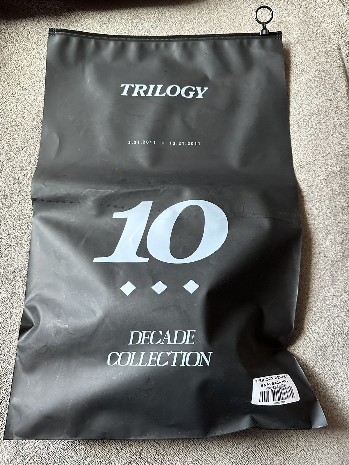 THE WEEKND TRILOGY 10 YEAR ANNIVERSARY DECADE HAT BRAND NEW