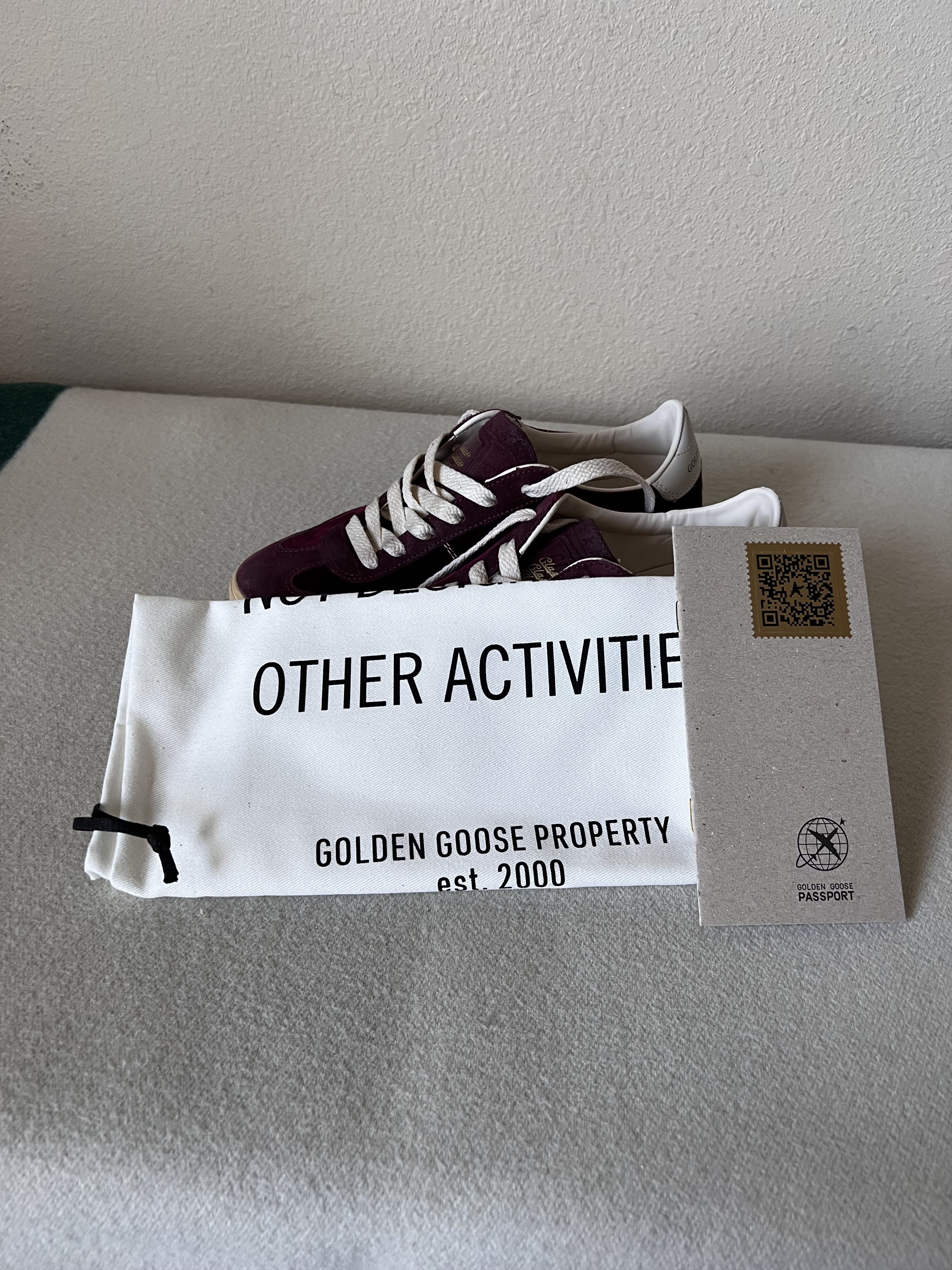 Golden Goose Golden Goose Velvet Soul Star Sneakers in Bordeaux Size US 7 / IT 37 - 7 Thumbnail