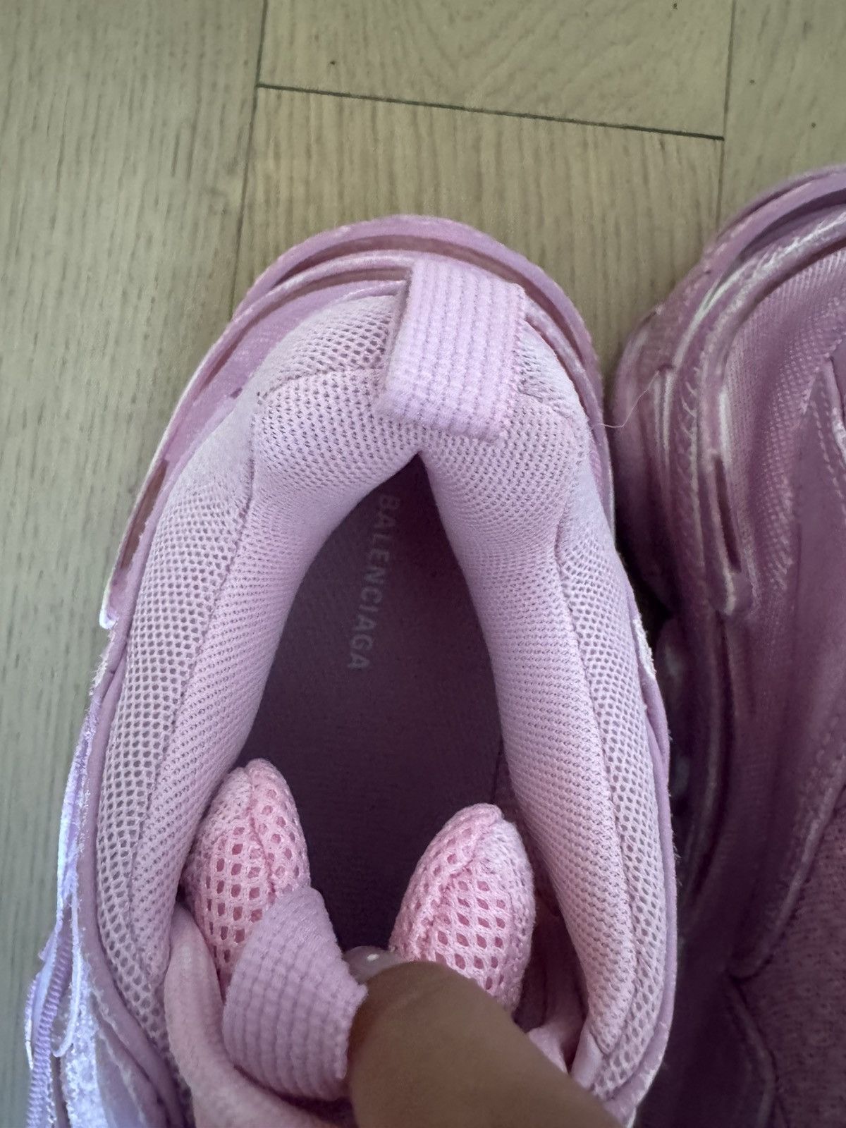 Balenciaga NEW Balenciaga Women’s Triple S Sneaker Faded Pink Size 36 Size US 6 / IT 36 - 13 Thumbnail