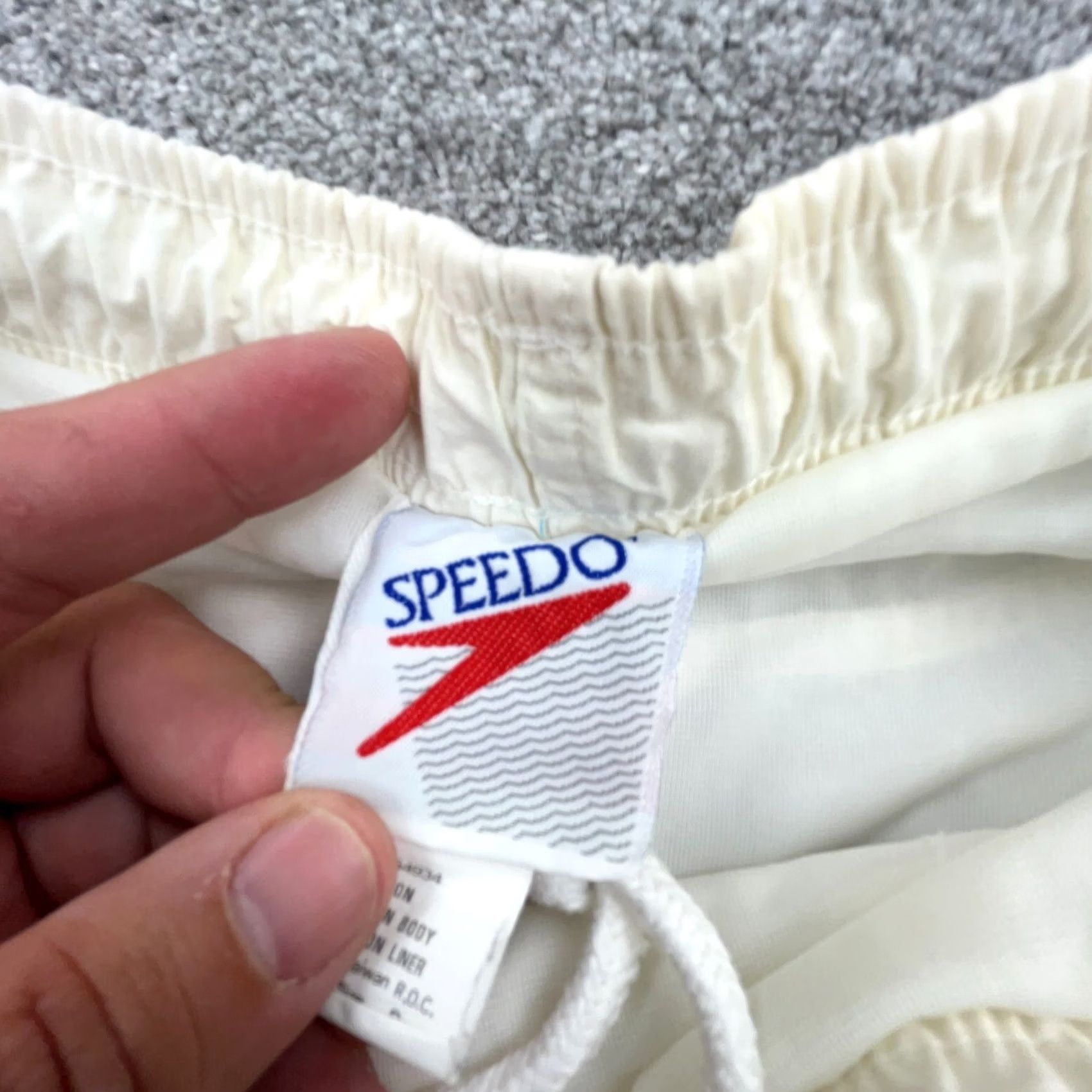 Speedo VINTAGE Speedo White Figure Skating Shorts Women XS Small 1989 World Tour Champs 80s USA Size 32" / US 10 / IT 46 - 7 Thumbnail