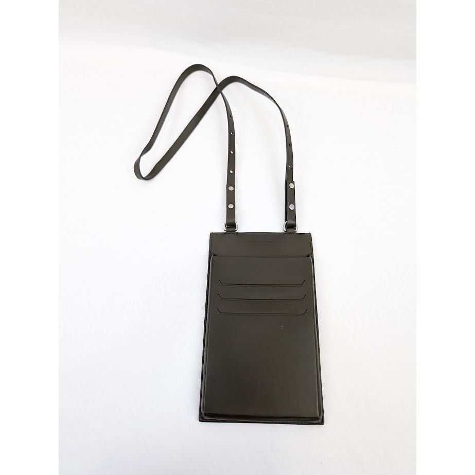 Bottega Veneta o1rshd1 Q:3 / Size: OS / Paper Calf Perforated Case in Kaki Size ONE SIZE - 7 Thumbnail