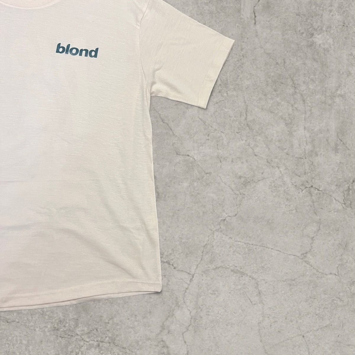 Japanese Brand Vintage style tshirt in cream, Frank Ocean. Size L Size US M / EU 48-50 / 2 - 3 Thumbnail