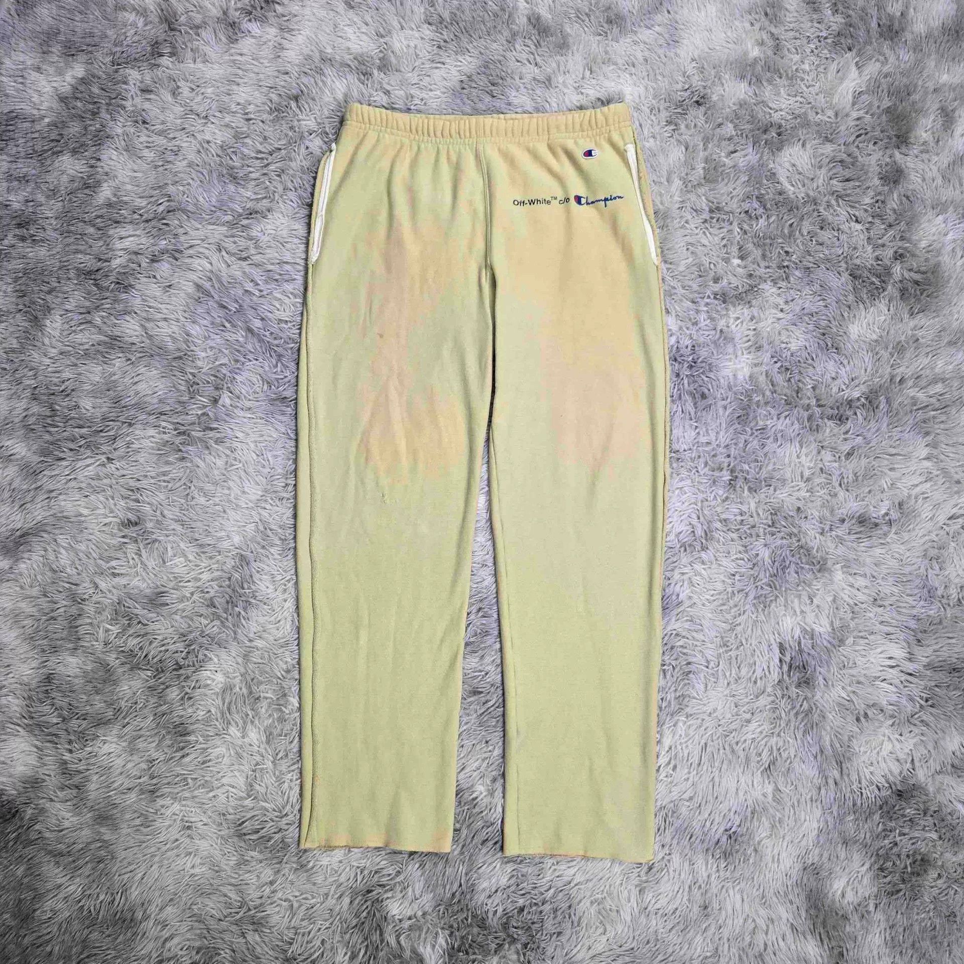Off-White Off-White White Collab Designer Size US S / EU 44-46 / 1 - 1 Thumbnail