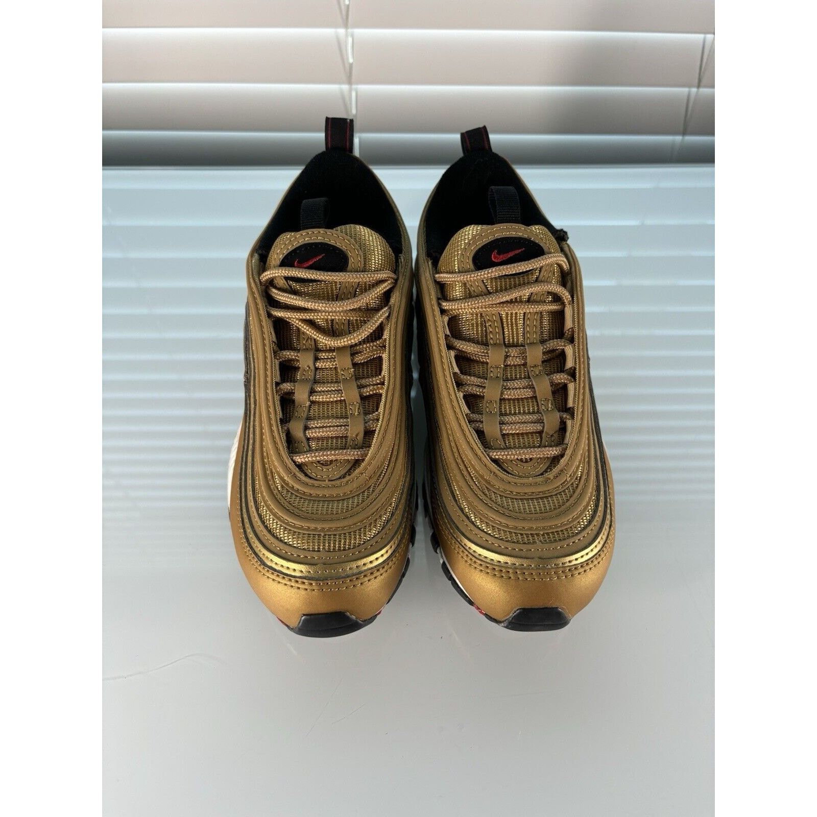 Nike New- Nike WMNS 2018 Air Max 97 METALLIC GOLD (Size: 5 Wmns) Size US 5 / IT 35 - 2 Thumbnail