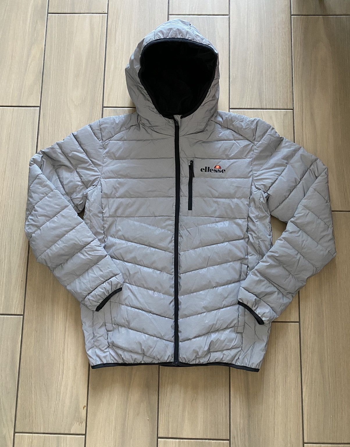 Ellesse Ellesse men's light reflective jacket Size US M / EU 48-50 / 2 - 2 Thumbnail