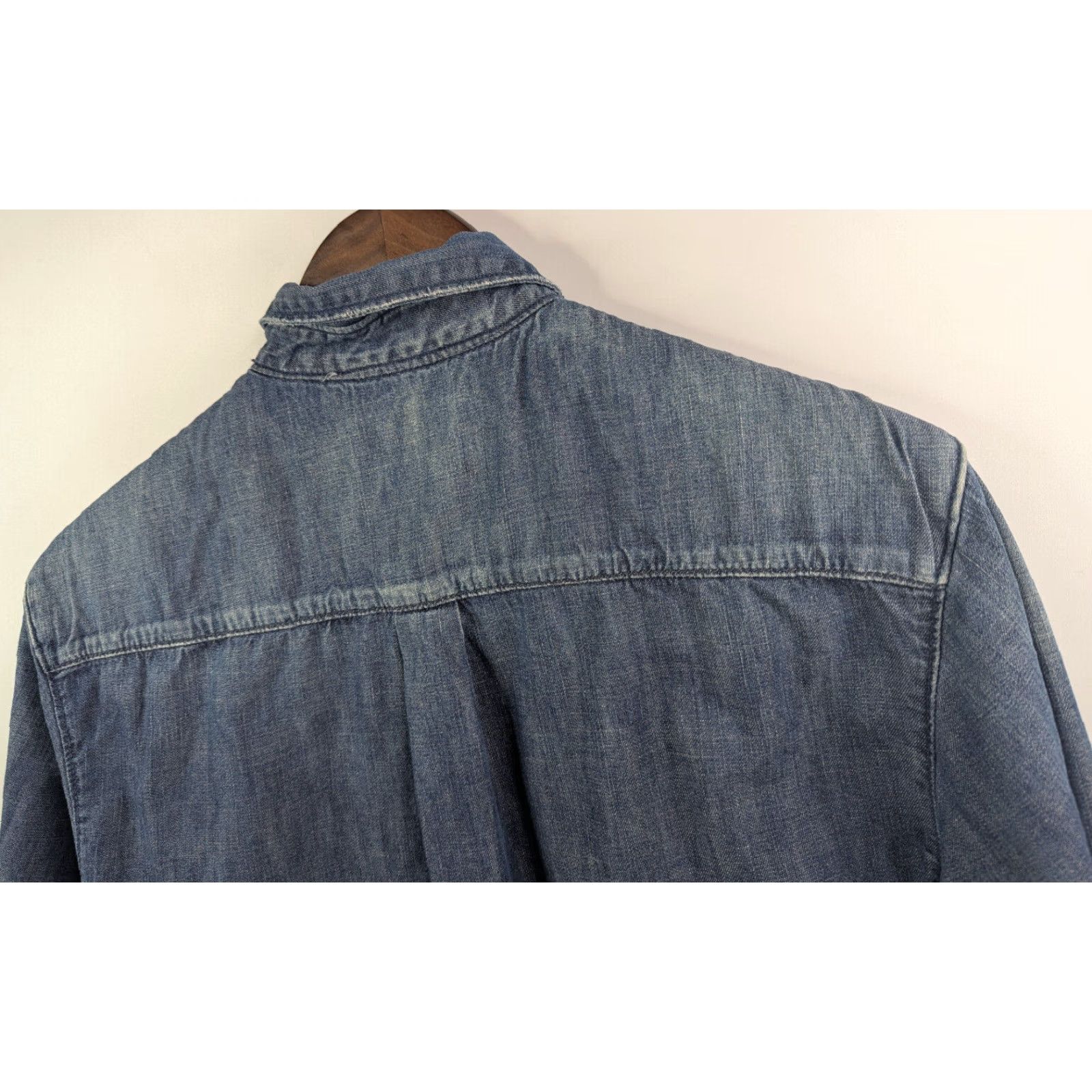 Zara Zara Shirt Men Denim Blue Paisley Long Sleeve Button-Up Slim Fit M Snap Collar Casual Travel Western Pattern Paisley Tapestry Size US M / EU 48-50 / 2 - 5 Thumbnail