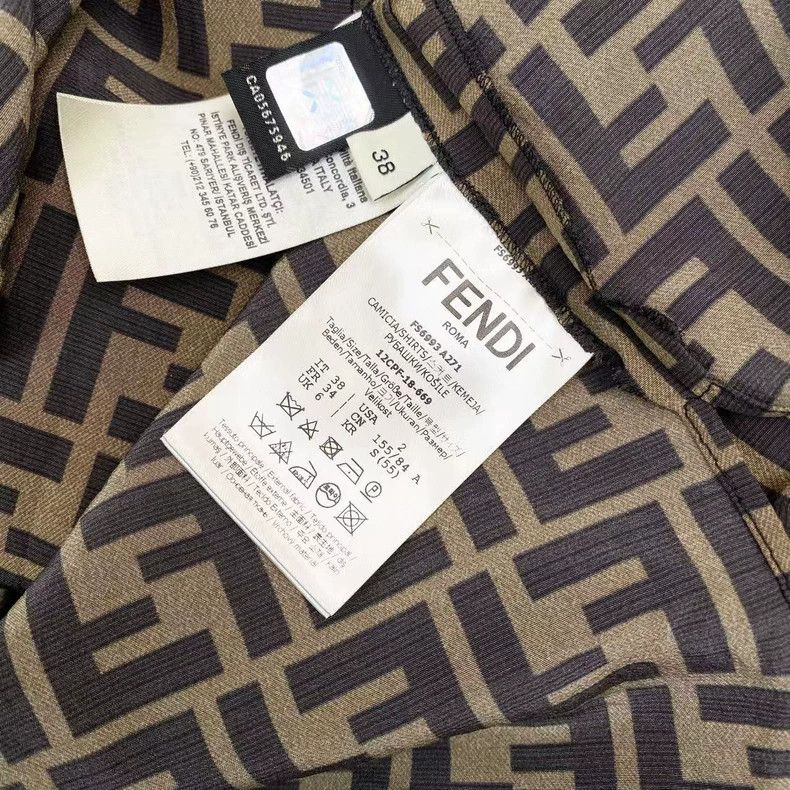 Fendi Fendi size 38 Old-fashioned silk shirt with full print Size US XXS / EU 40 - 4 Thumbnail