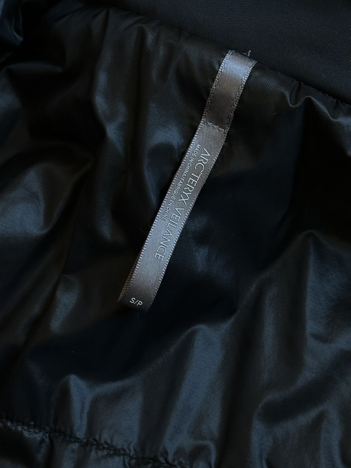 Veilance Arcteryx Veilance Range IS Size US S / EU 44-46 / 1 - 4 Thumbnail
