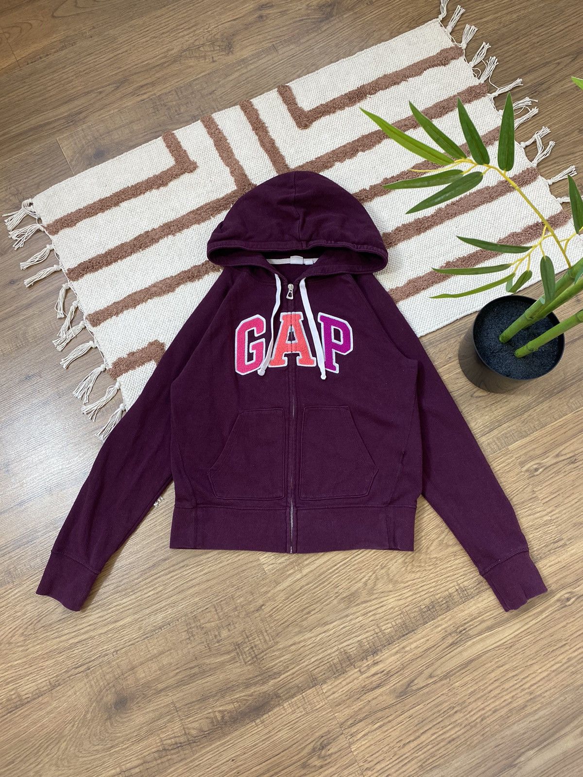 Gap VINTAGE Y2K GAP ZIP HOODIE Size XS / US 0-2 / IT 36-38 - 1 Thumbnail