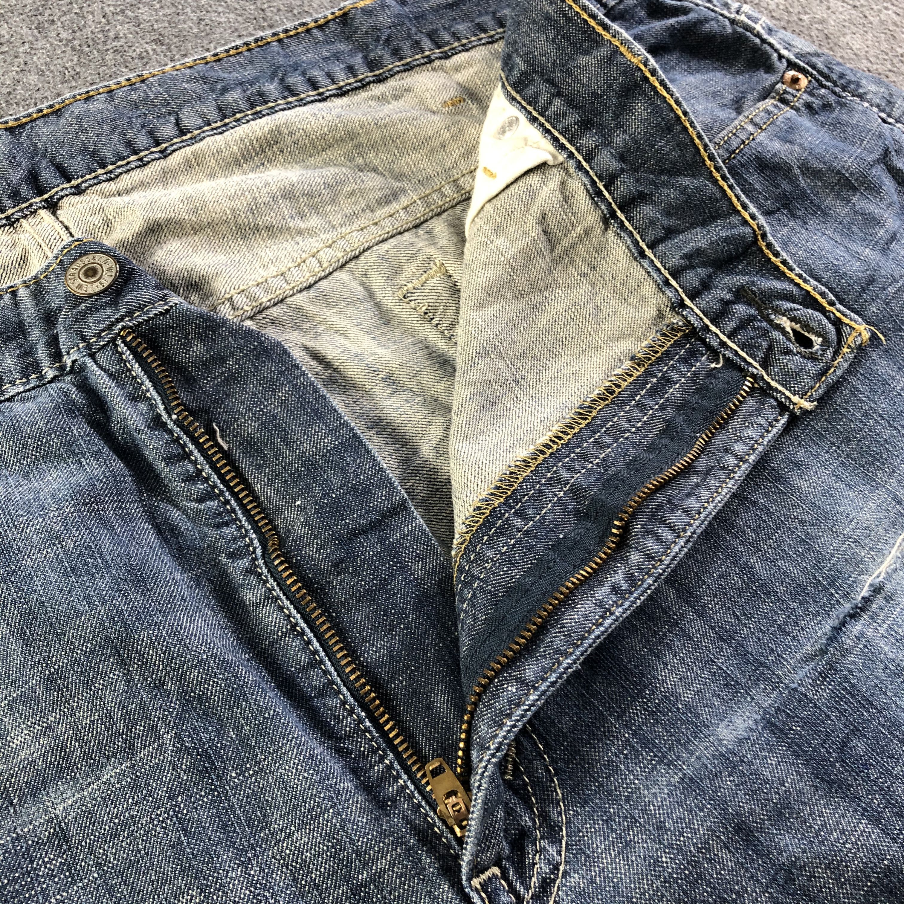 Levi's Vintage Levis 569 Jeans-J4261 Size US 44 / EU 60 - 9 Thumbnail