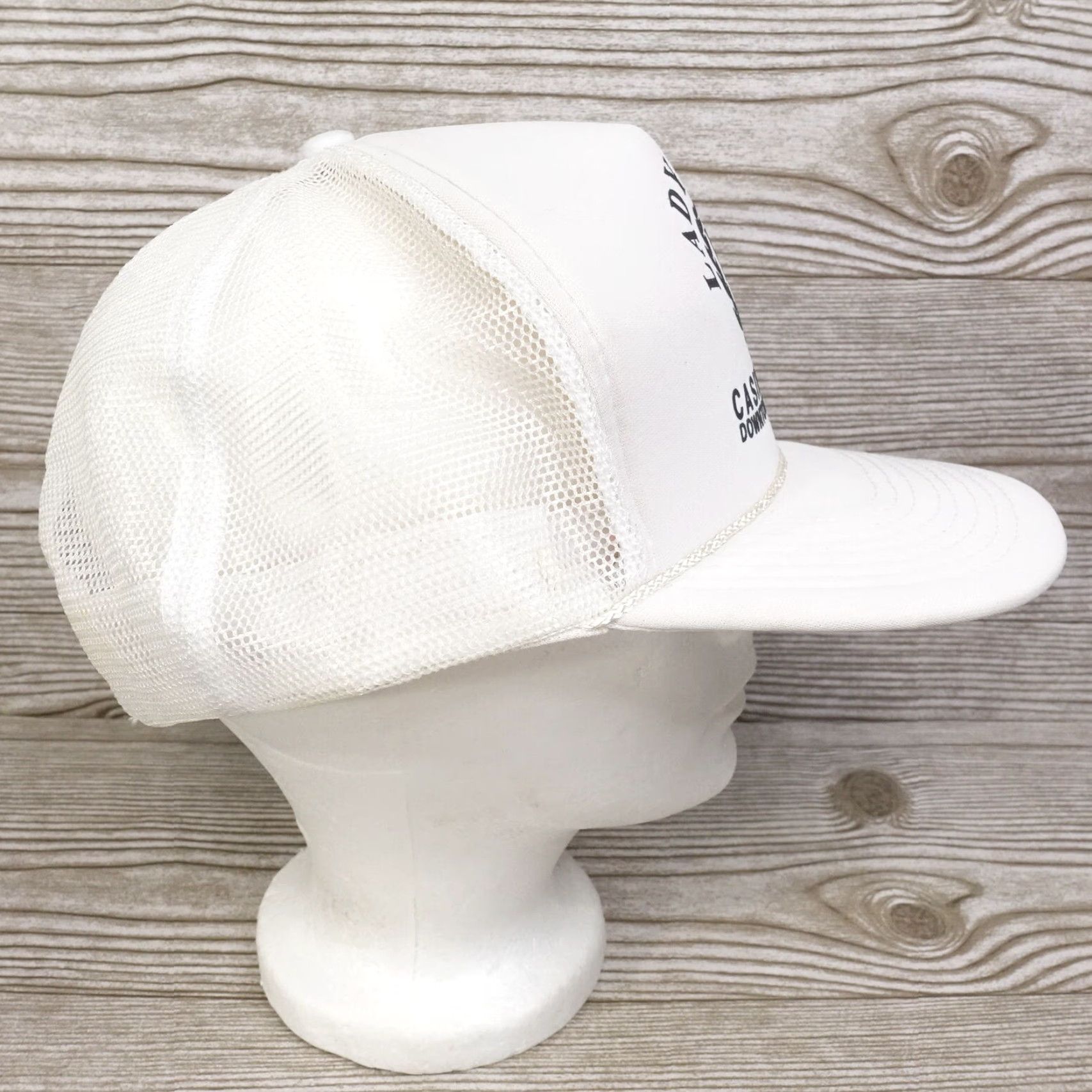 Vintage VINTAGE Lady Luck Casino Hotel Las Vegas Trucker Hat Cap Adult Adjustable White Solid Pattern Men Women Boys Girls Size ONE SIZE - 6 Thumbnail