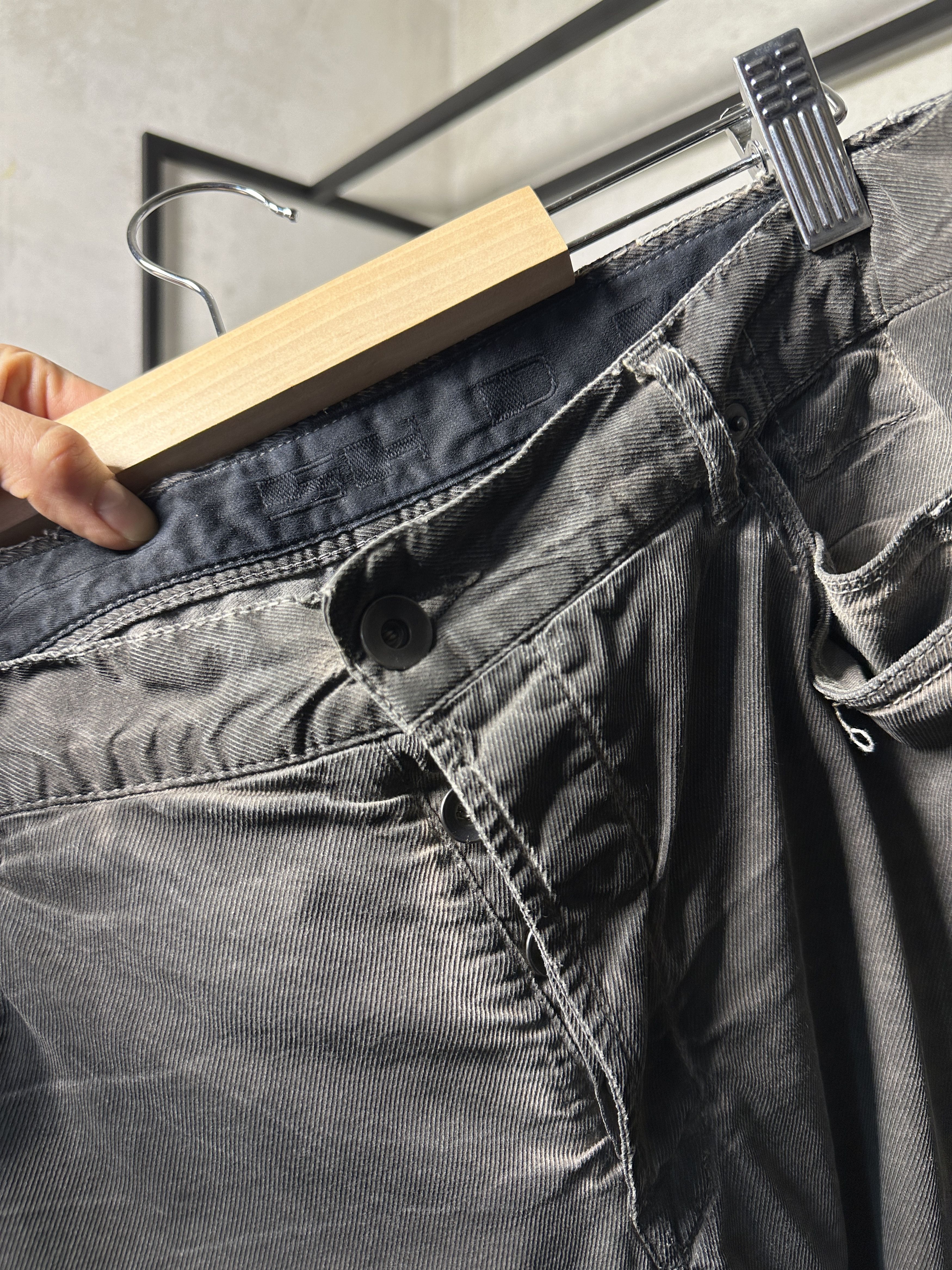Rick Owens Rick Owens DRKSHDW FW11 Mud Waxed Detrit Cut Jeans Size US 28 / EU 44 - 10 Thumbnail