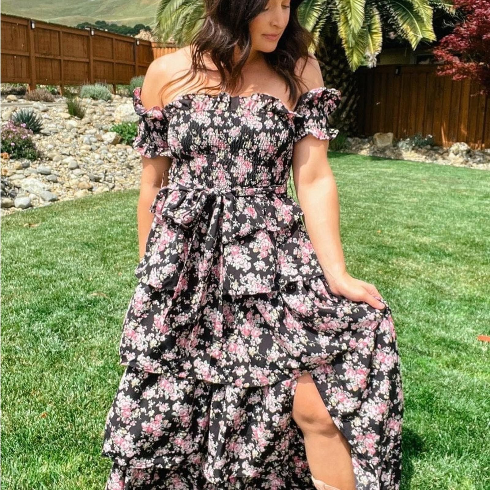 Designer Pink and White Off-Shoulder Ruffled Maxi Dress Size S / US 4 / IT 40 - 1 Thumbnail