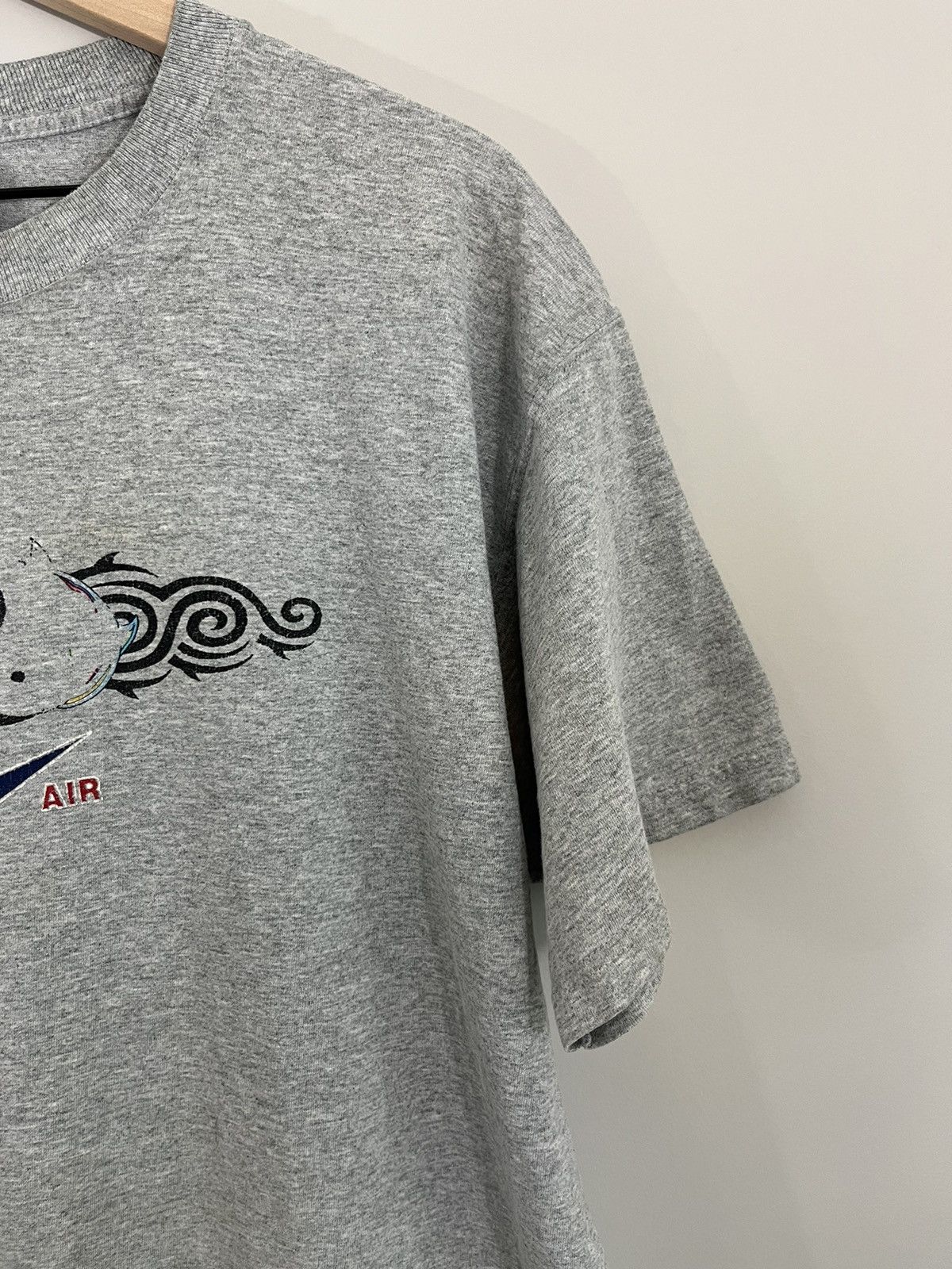 Vintage Bootleg Nike Yin Yang Distressed Faded Weird Tee Size US XL / EU 56 / 4 - 4 Thumbnail