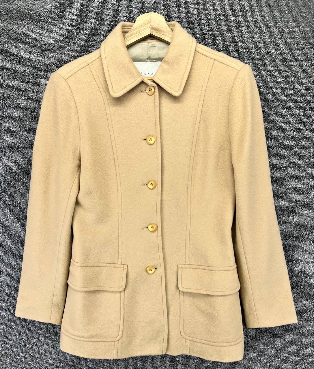 Jigsaw Vintage Jigsaw England Button Up Wool Jacket Size M / US 6-8 / IT 42-44 - 1 Thumbnail