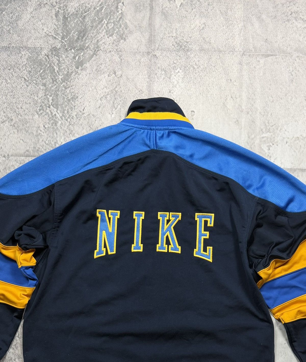 Nike Nike vintage track jacket Size US M / EU 48-50 / 2 - 6 Thumbnail