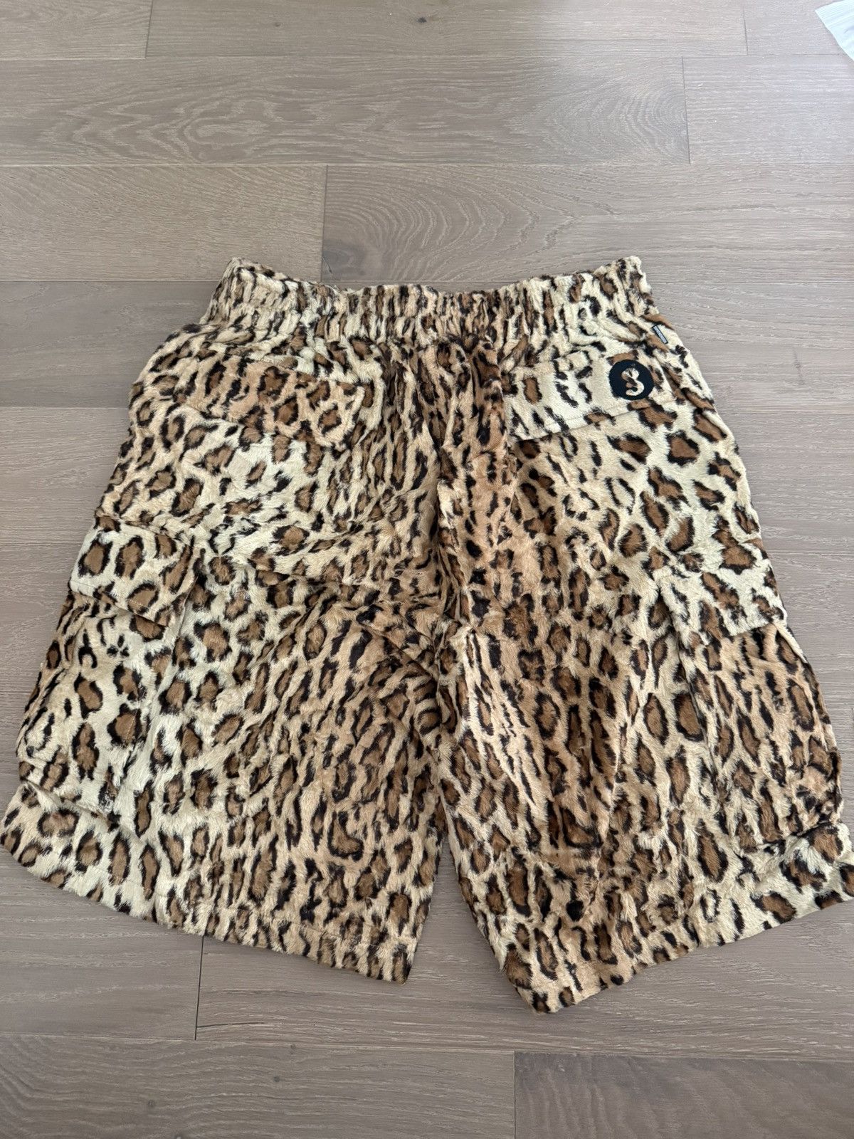 Supreme Supreme x GOODENOUGH Crushed Rayon Cargo Shorts 32 Leopard Size US 32 / EU 48 - 1 Thumbnail