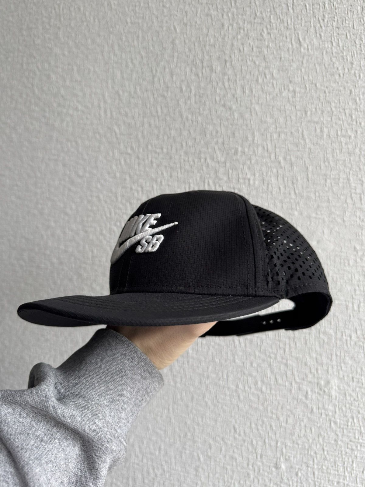 Nike Nike SB TRUCKER hat sport cap Size ONE SIZE - 4 Thumbnail