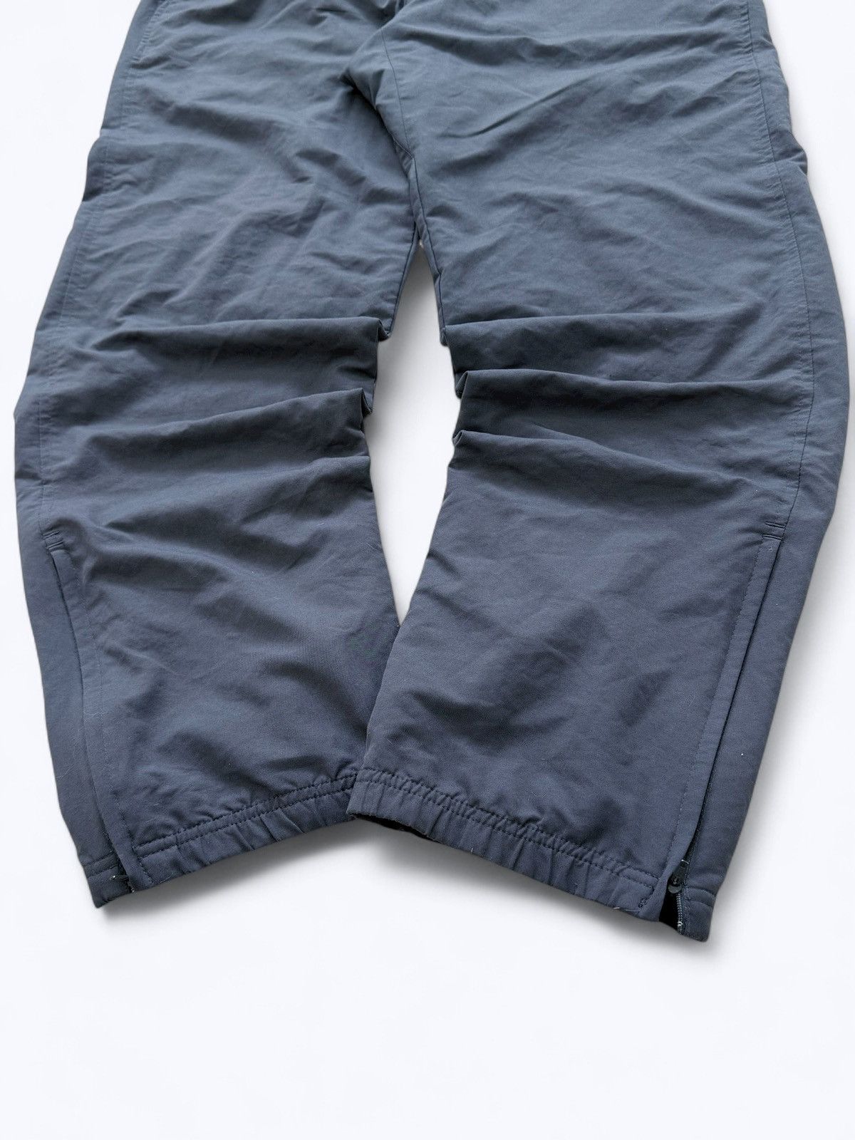 Nike Vintage 00s Nike Nylon Track Pants Size US 36 / EU 52 - 2 Thumbnail