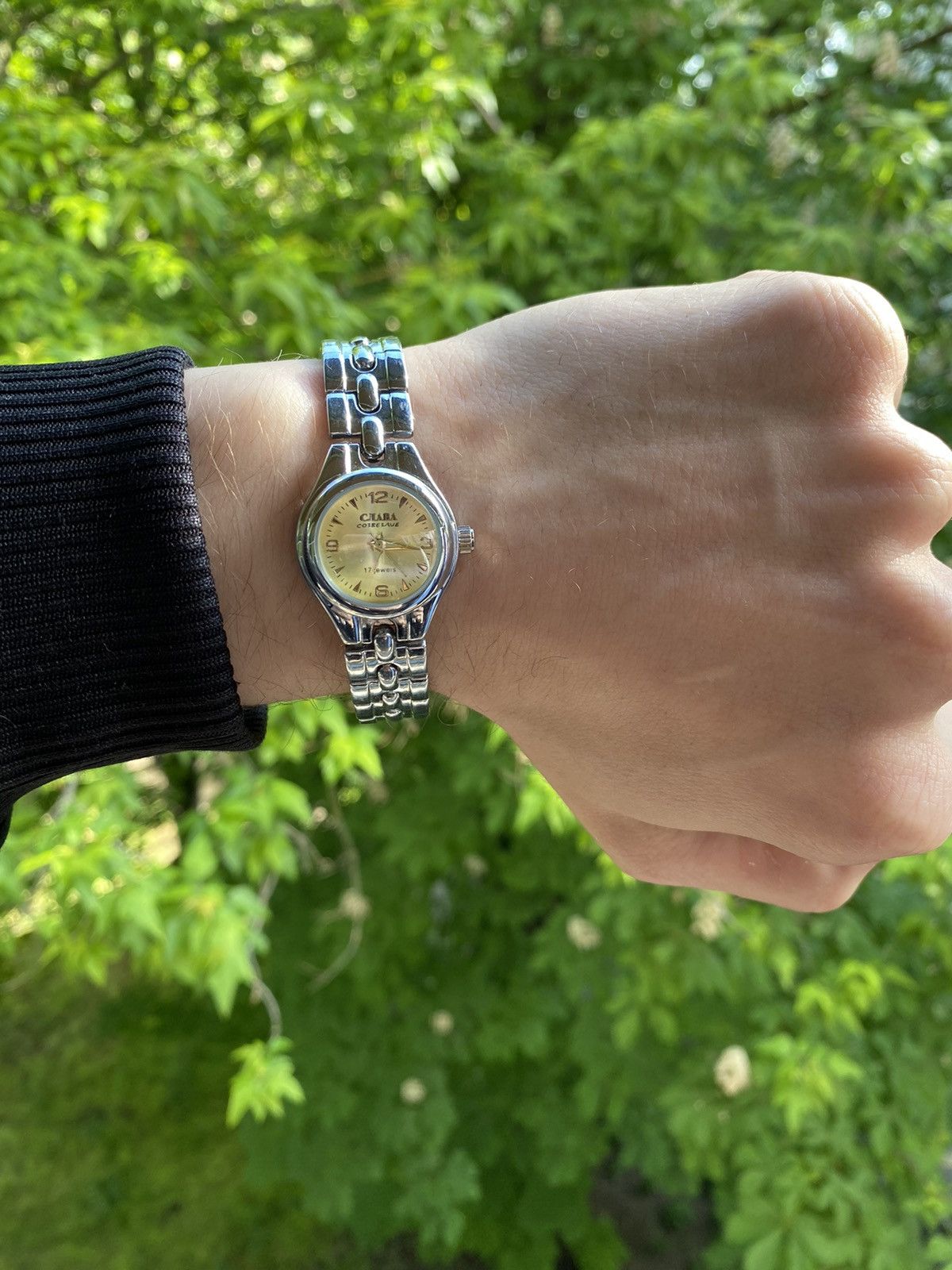 Jewelry × Vintage Stylish Watch - Silver 17 Jewel Design Size ONE SIZE - 1 Thumbnail