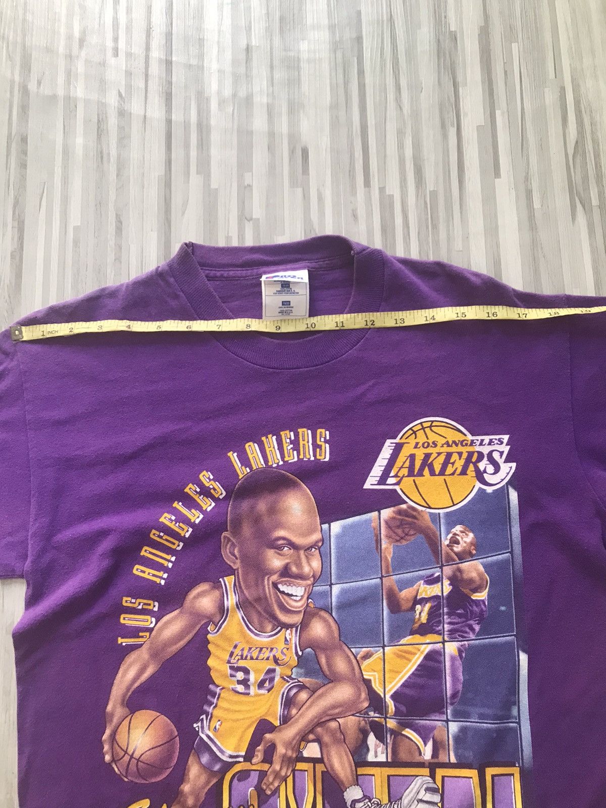 NBA × Vintage Vintage NBA Lakers Tshirt Size US M / EU 48-50 / 2 - 9 Thumbnail