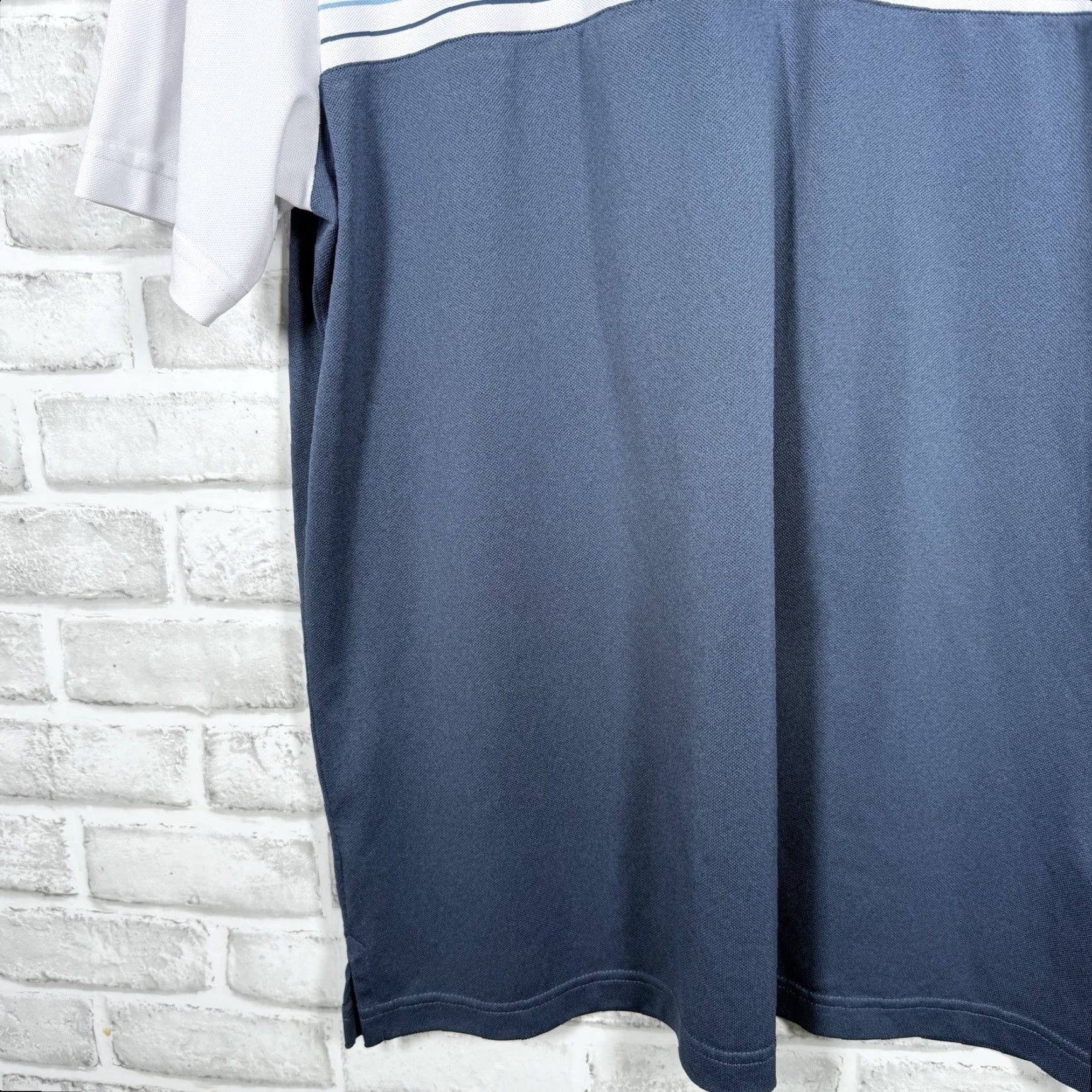 TravisMathew Travis Mathew Athletic Polo Shirt Mens Size L White Polo Shirt Mens L White Athletic Polo Travis Mathew Size US L / EU 52-54 / 3 - 3 Thumbnail