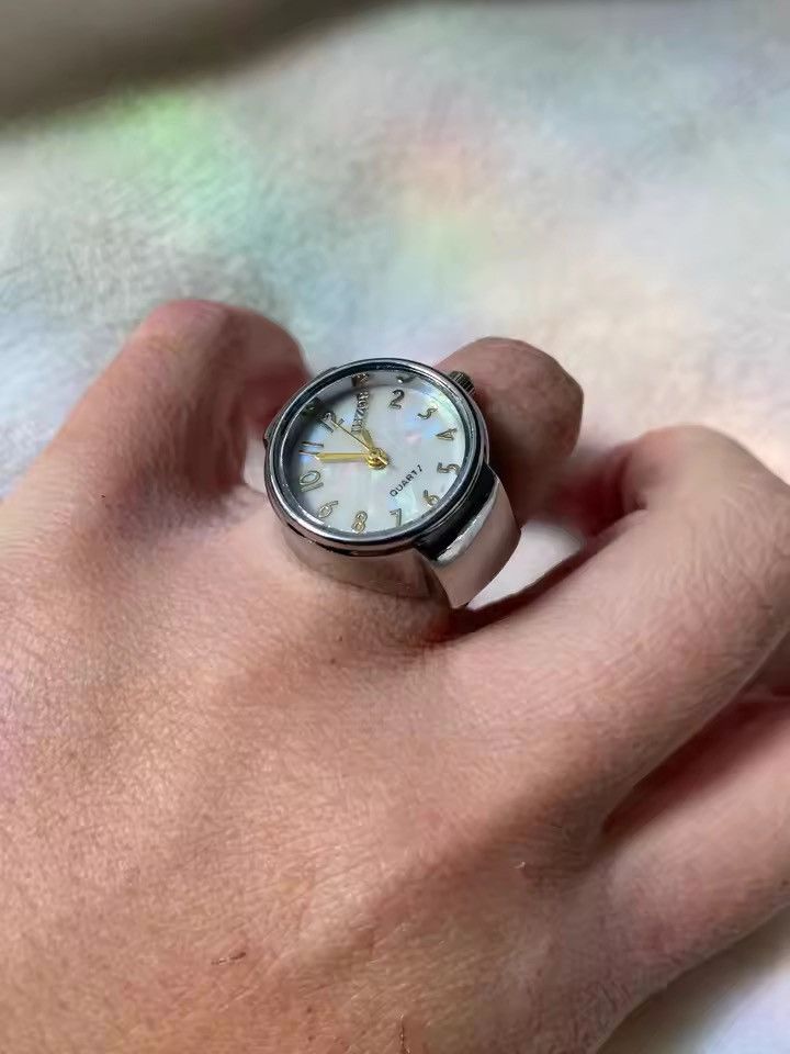 VIBE 💍 Vintage Style Silver Tone Ring Watch | Oval Face Analog Size ONE SIZE - 2 Thumbnail