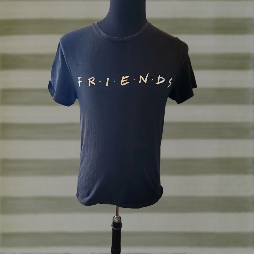 Old Navy Old Navy Friends TV Show T-Shirt Mens M Black Graphic Tee Short Sleeve Sz Size US M / EU 48-50 / 2 - 1 Preview