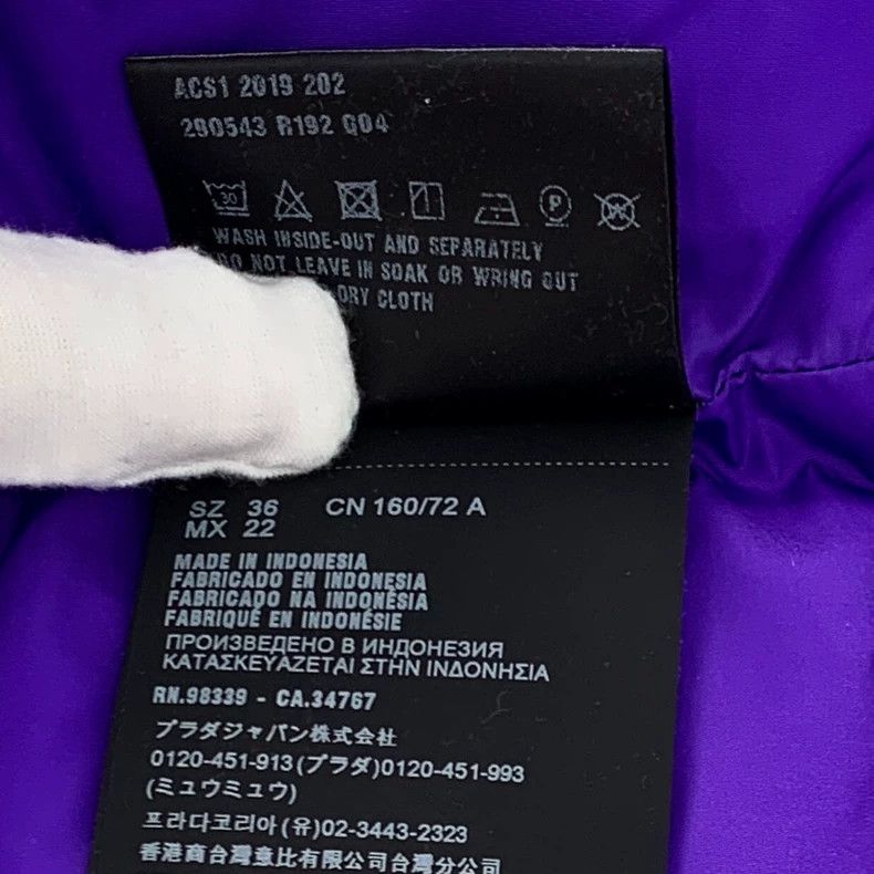 Prada Prada Purple triangle hooded zipper down jacket 2502-Nextar Size US XS / EU 42 / 0 - 8 Thumbnail