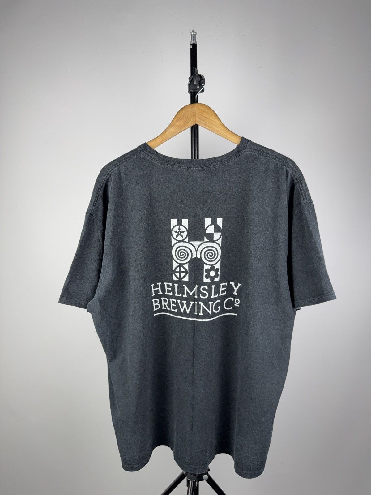 Vintage Vintage 00s Retro Yorkshire Legend / Beer T Shirt Size US XL / EU 56 / 4 - 8 Thumbnail