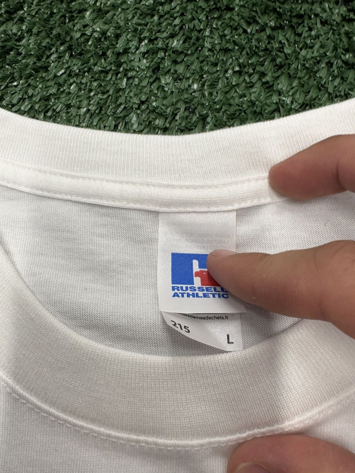 Other Slawn MTHERLAN Graphic Tee Russell Athletic White Size L NWT Size US L / EU 52-54 / 3 - 3 Thumbnail