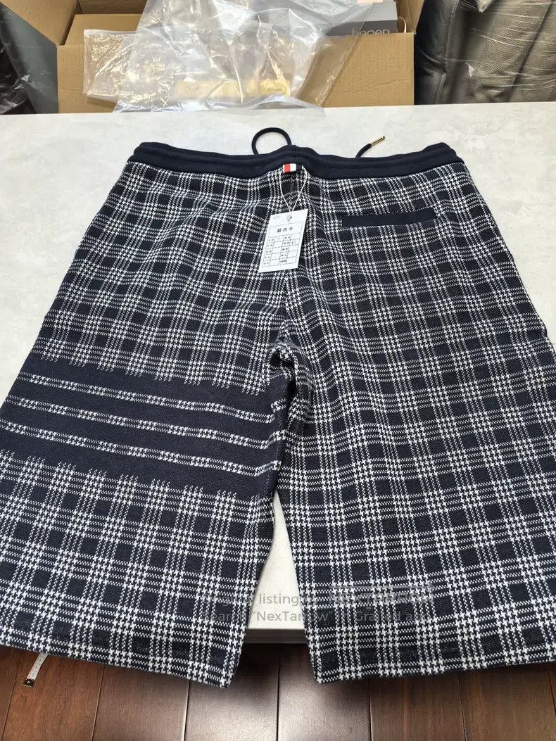Thom Browne Thom Browne size 4 Checked shorts Size US 30 / EU 46 - 2 Thumbnail