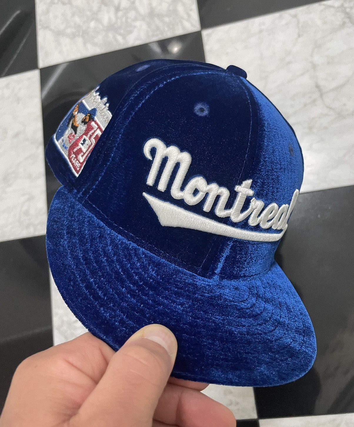 New Era 🔥Exclusive Velvet Jackie Robinson Montreal Royals fitted 7 Size ONE SIZE - 1 Thumbnail