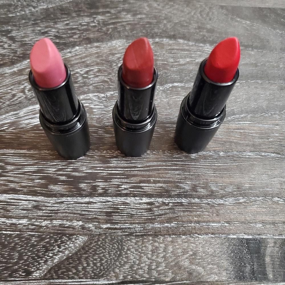 Designer 🎁3 for 30$! Folly Fire Lipstick Set Size ONE SIZE - 5 Thumbnail