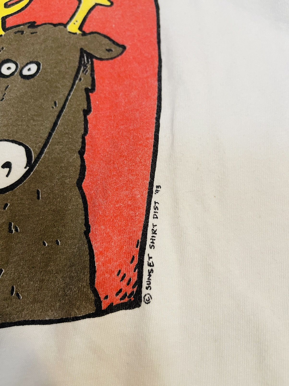 Vintage Vintage BANFF Canada T-Shirt (05) Size US L / EU 52-54 / 3 - 5 Thumbnail