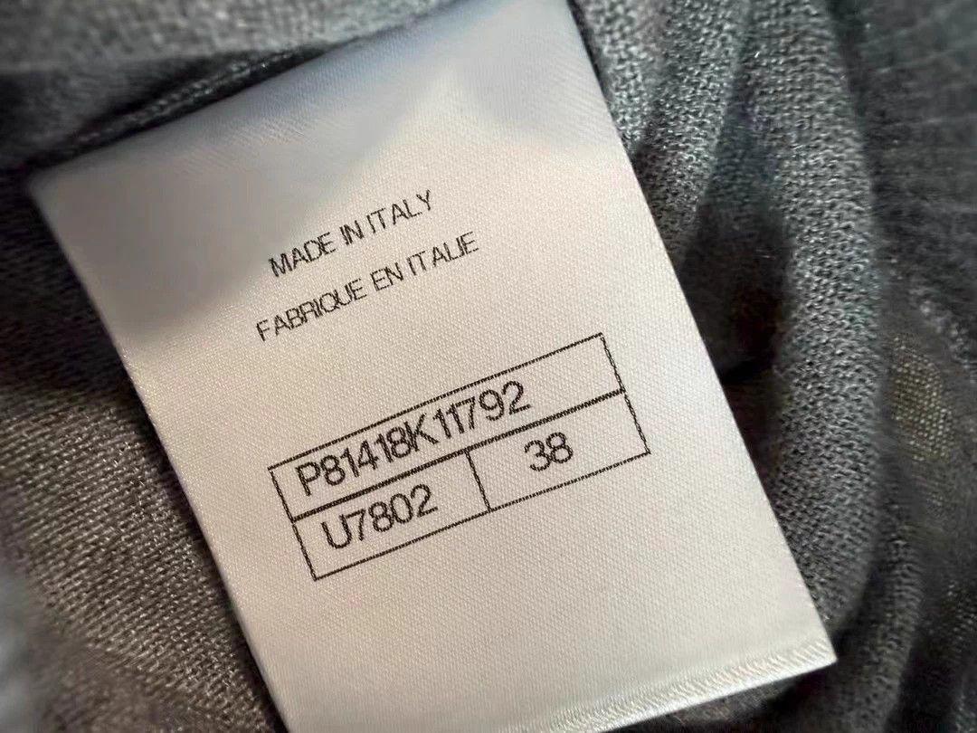 Chanel Chanel 26P Gray Cashmere Cardigan 38 Jennie New With Tags Size S / US 4 / IT 40 - 7 Thumbnail
