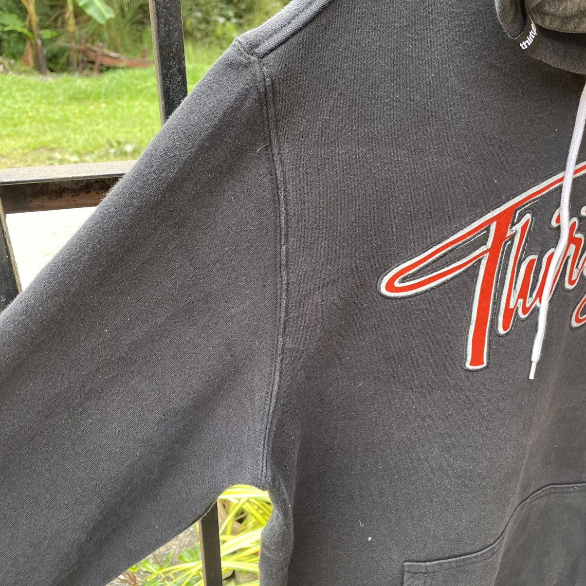 Japanese Brand 🔥Vintage Thirtytwo 32 Embroidered Spellout Pullover Hoodie Size US M / EU 48-50 / 2 - 7 Thumbnail