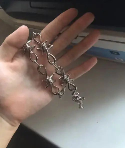 Jewelry Thorns Punk Necklace Size ONE SIZE - 3 Thumbnail