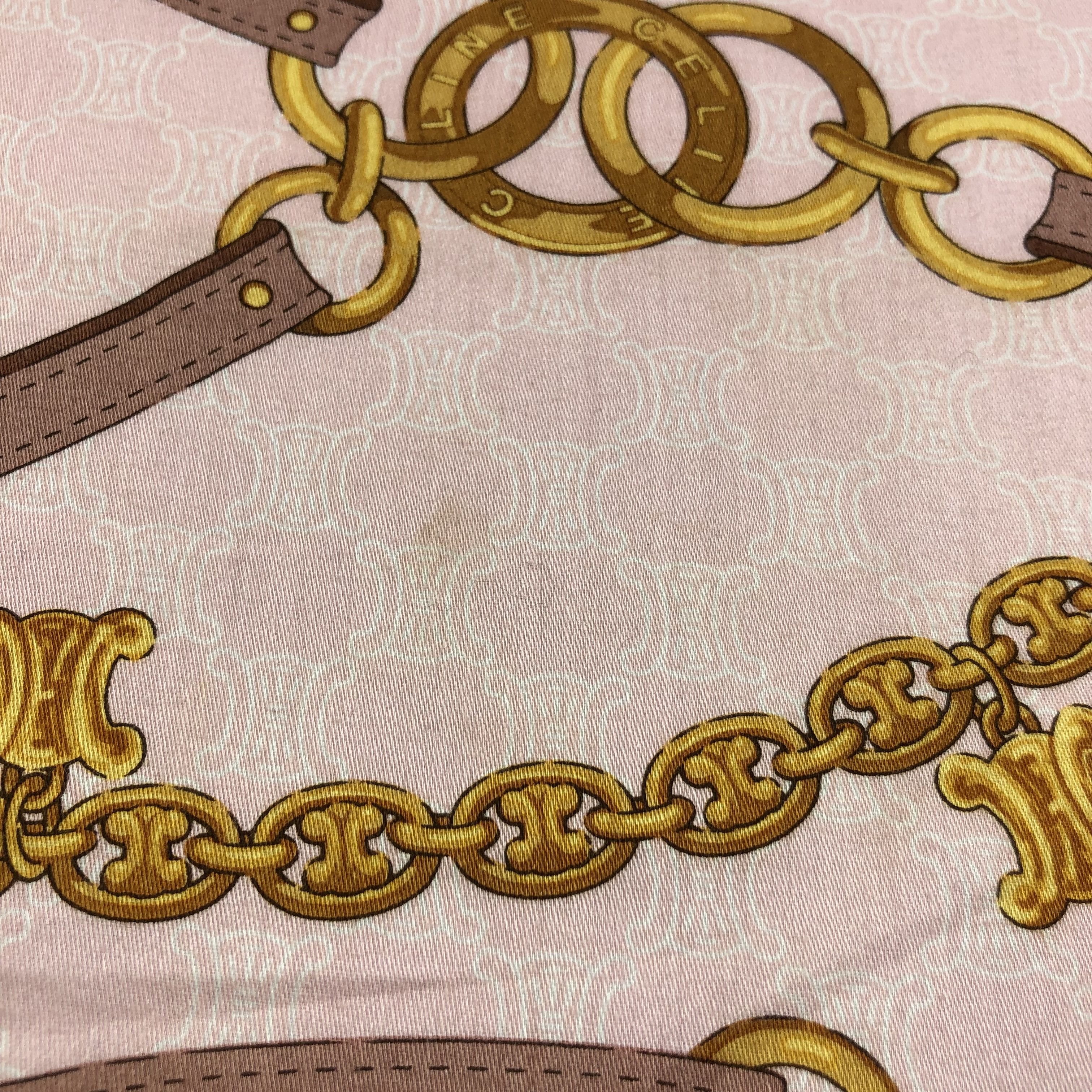 Celine Celine Gold Chains Handkerchief Neckerchief Bandana H1928 Size ONE SIZE - 5 Thumbnail