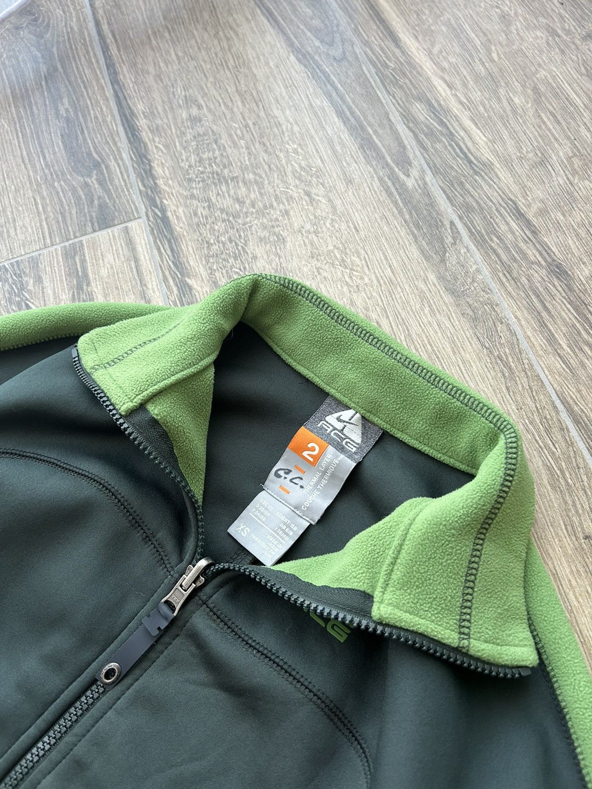 Nike ACG Vintage Nike ACG green fleece soft-shell gorpcore Size XS / US 0-2 / IT 36-38 - 3 Thumbnail