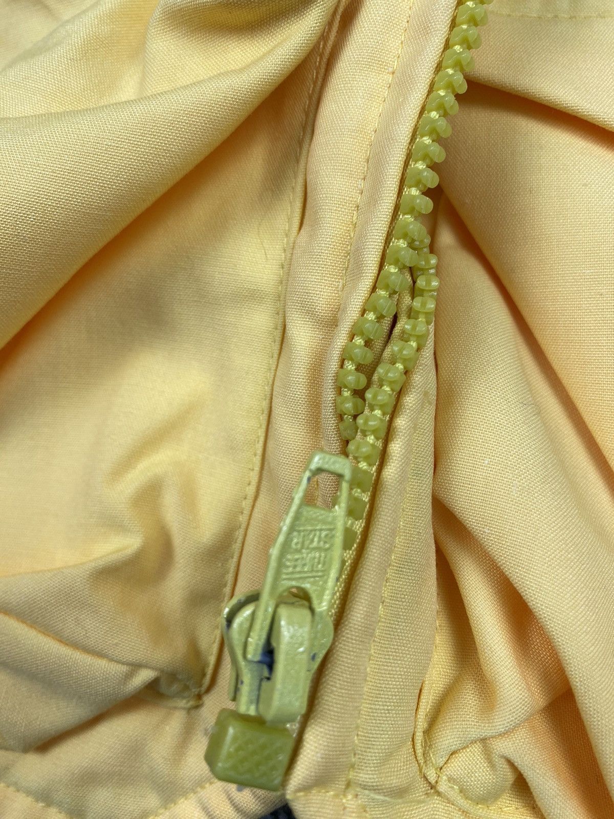 Japanese Brand × Nikon × Vintage Vintage 1997 Nikon Vest Size US L / EU 52-54 / 3 - 13 Thumbnail