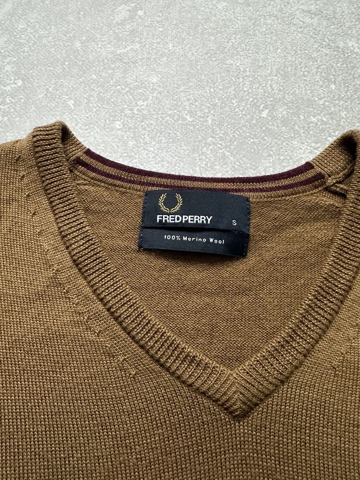 Fred Perry × Vintage Sweater V-neck Fred Perry Merino Wool size S Size US S / EU 44-46 / 1 - 4 Thumbnail