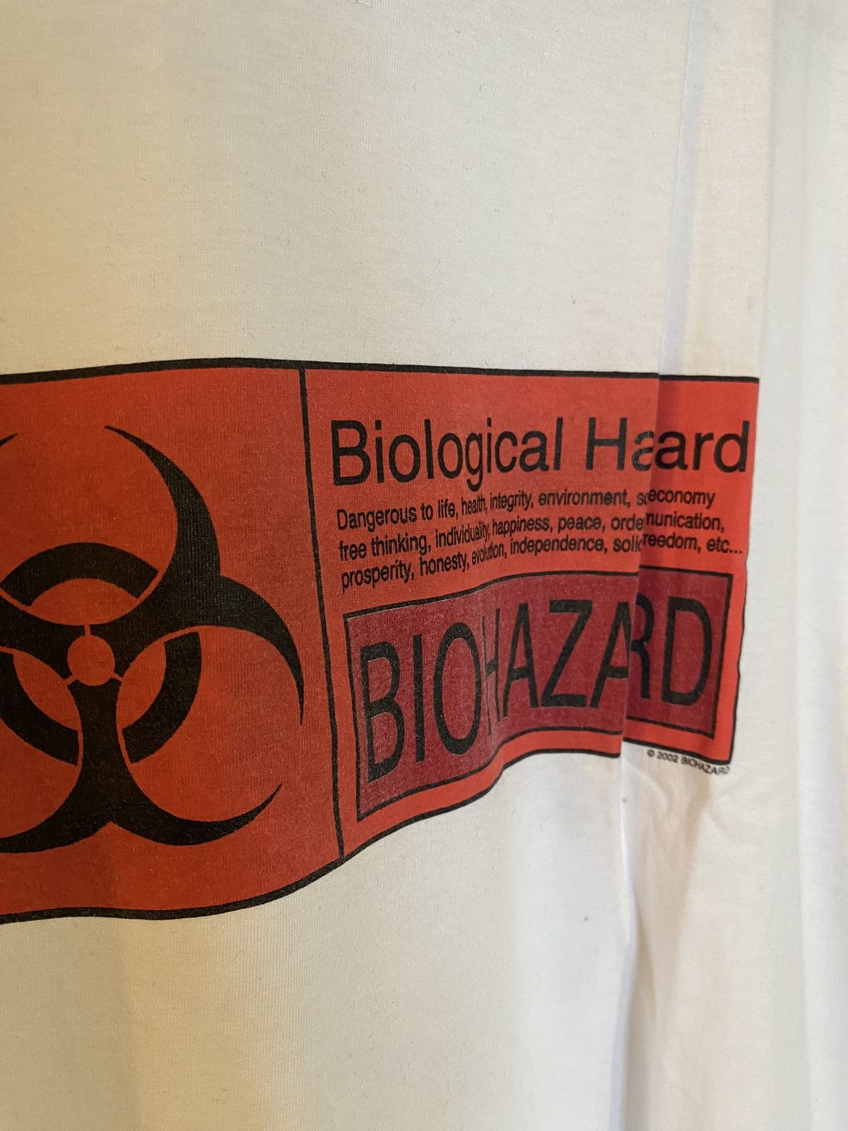 Band Tees vintage 02 shirt Biohazard Size US XL / EU 56 / 4 - 3 Thumbnail